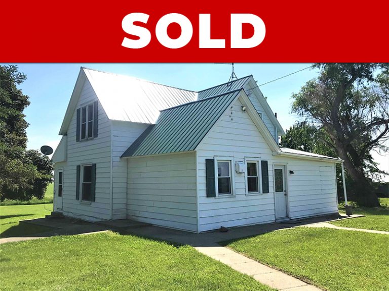 4339 350th Street, Emmetsburg, Iowa Johnson Realty