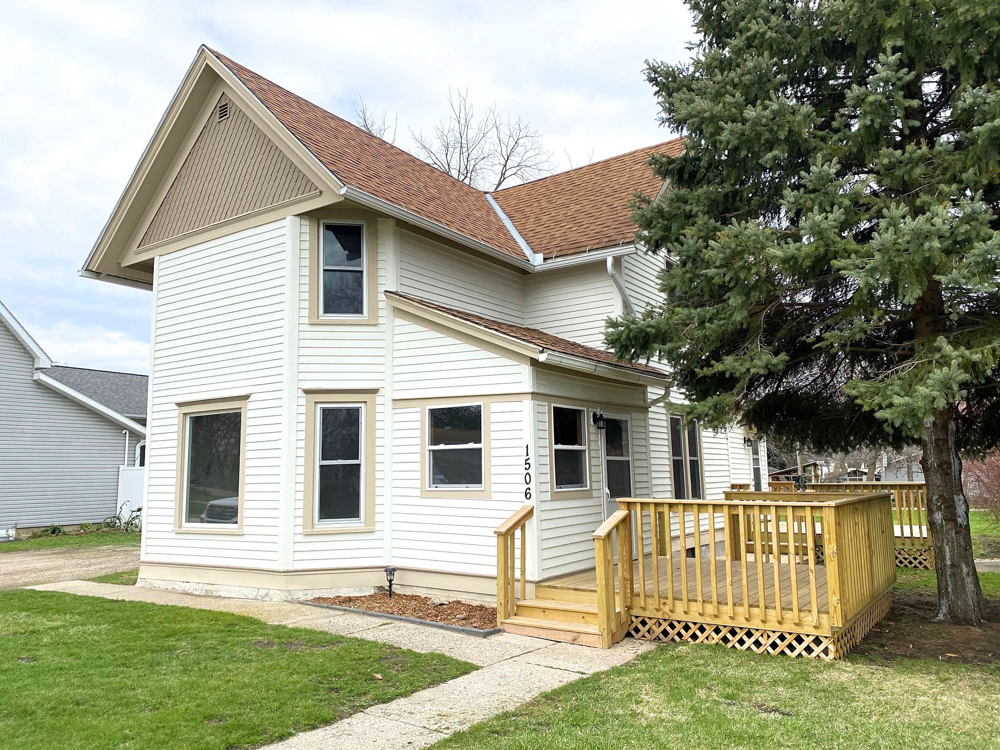 Johnson Realty Emmetsburg's Real Estate Leader